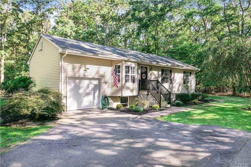 21 Pond Lane - Photo 1