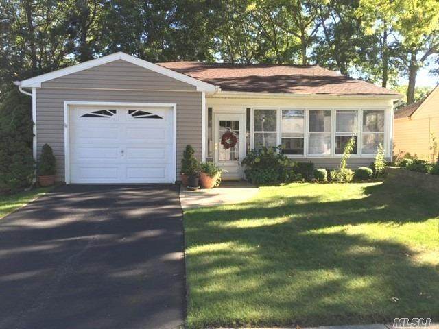 322 Brownfield Drive - Photo 1