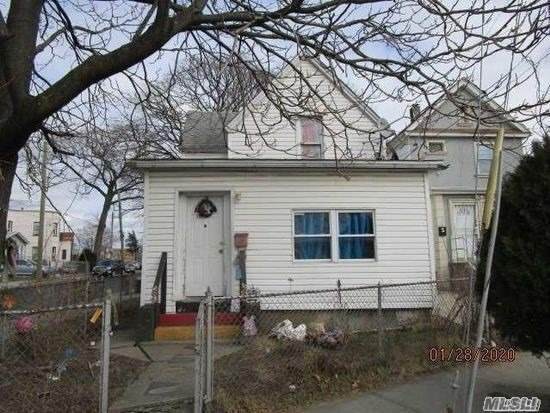 112-01 Dillon Street - Photo 1