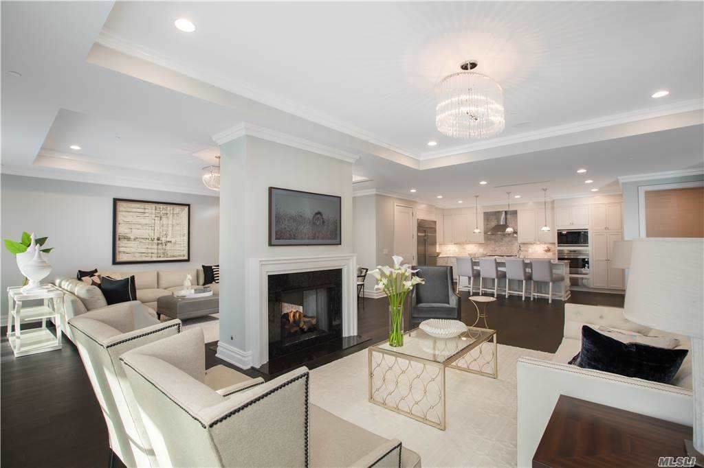3000 Royal Court - Photo 1