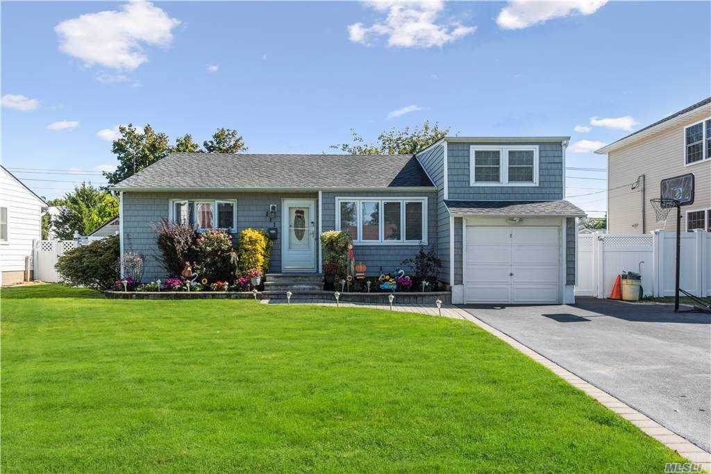 111 Dean Street - Photo 1