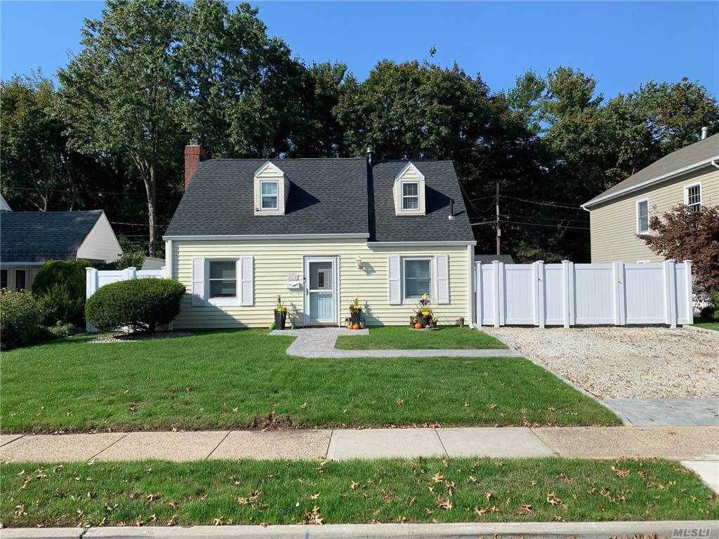 270 Jamaica Boulevard - Photo 1