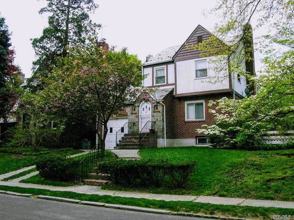 144-10 Coolidge Avenue - Photo 1