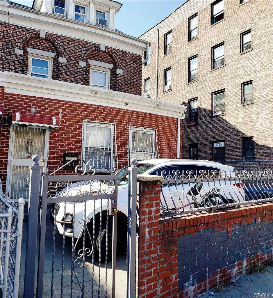 41-30 Gleane Street - Photo 1