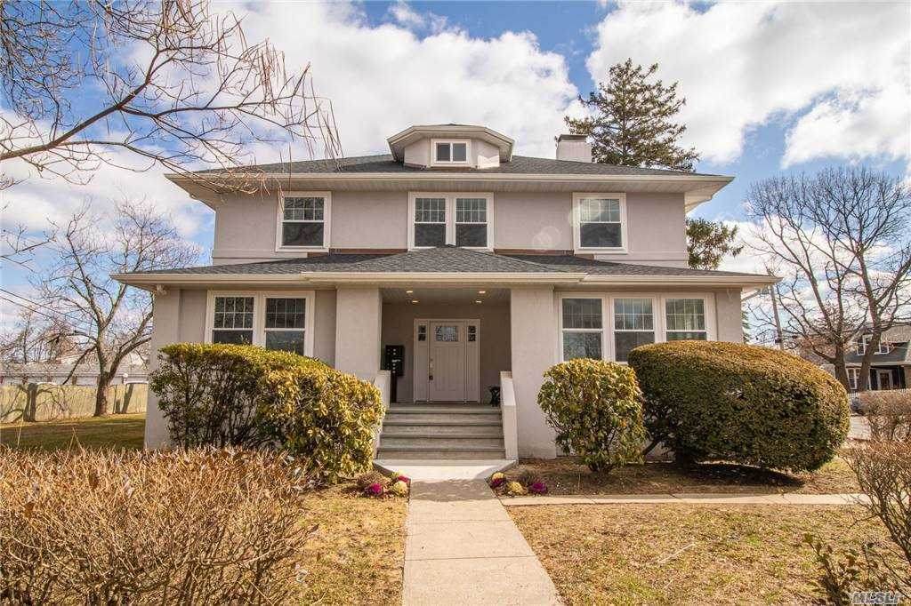 15 Saxon Avenue - Photo 1