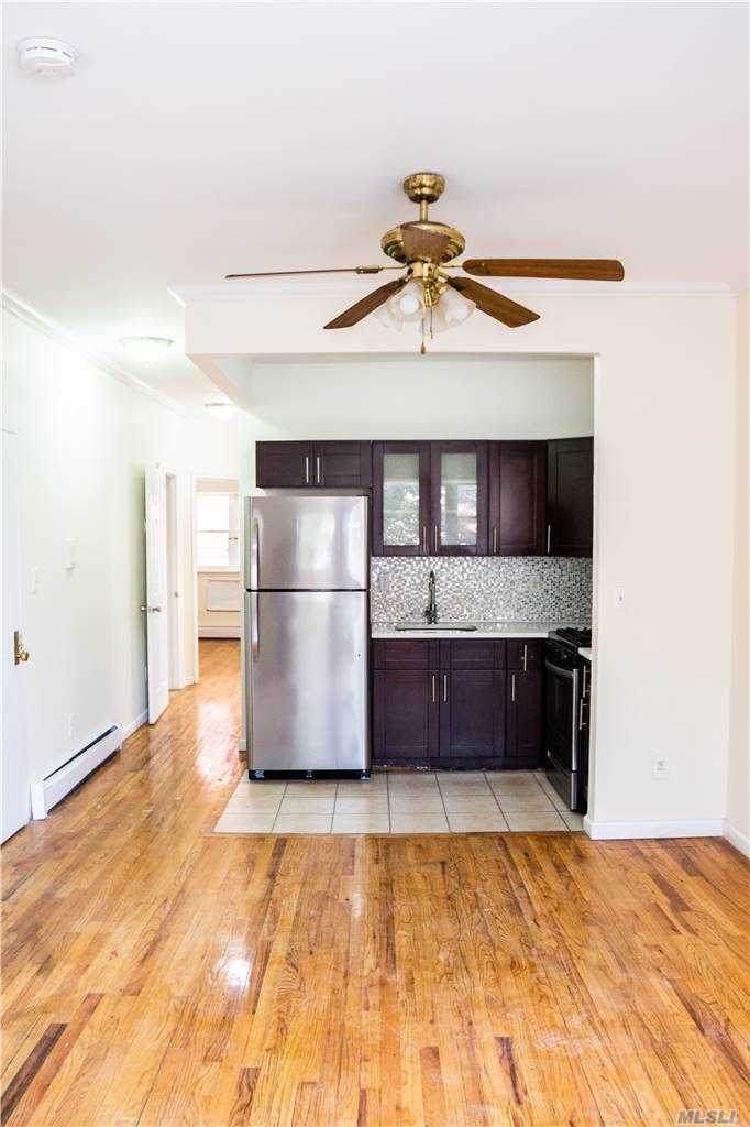 576 Van Siclen Avenue - Photo 1