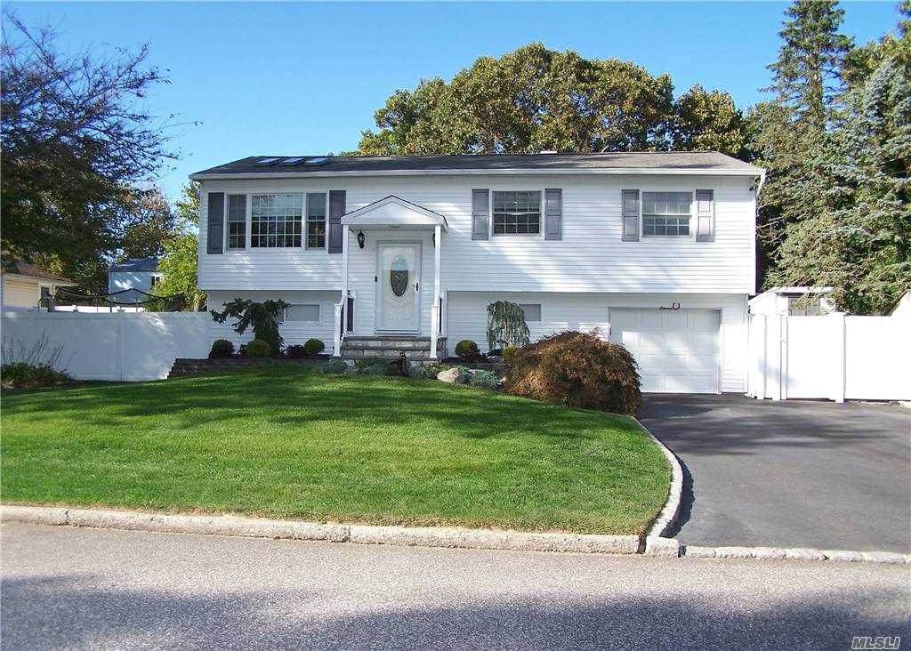 11 Franklin Avenue - Photo 1