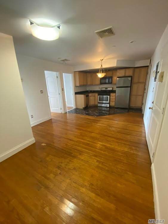 104-65 Roosevelt Avenue - Photo 1