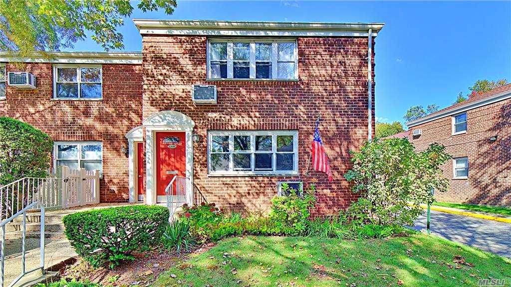 22441 Kingsbury - Photo 1