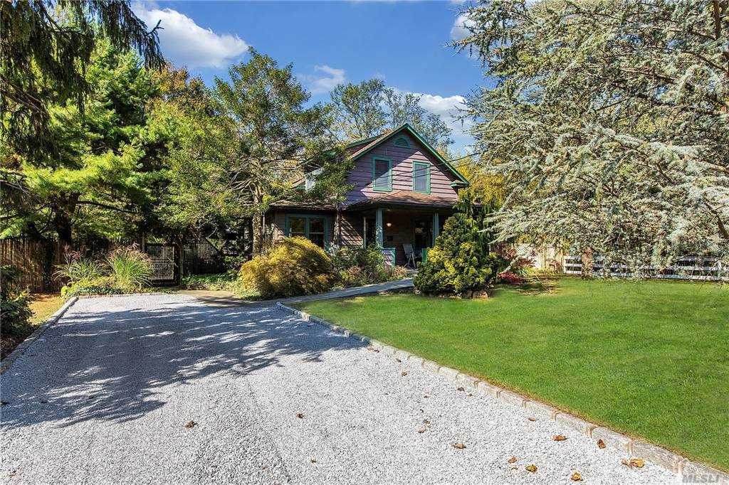 38 Oakwood Avenue - Photo 1