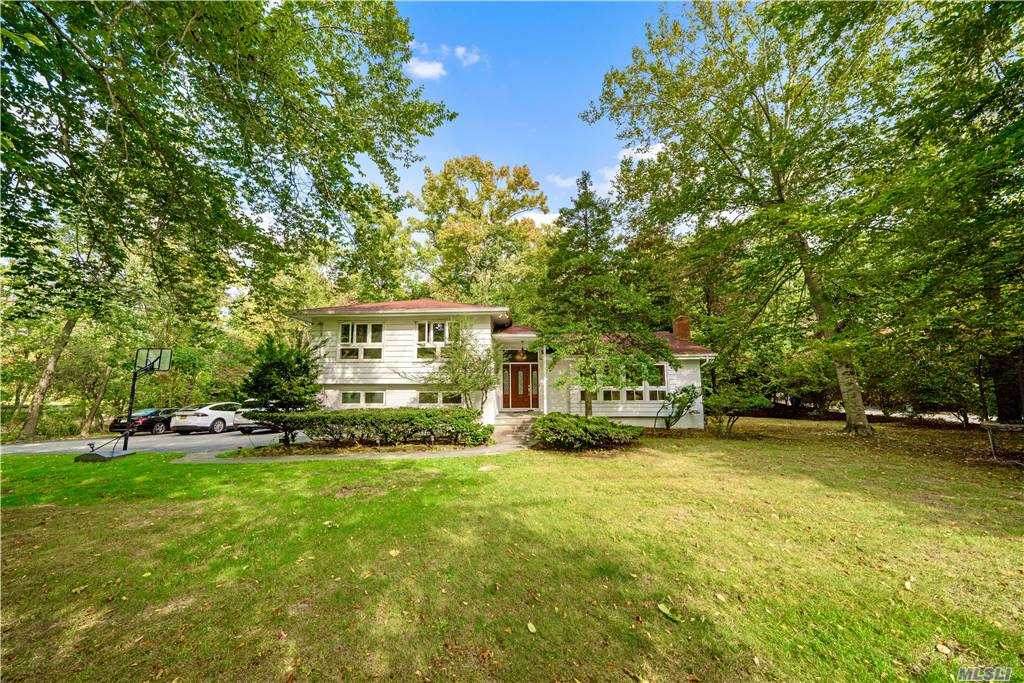 935 Middle Neck Road - Photo 1