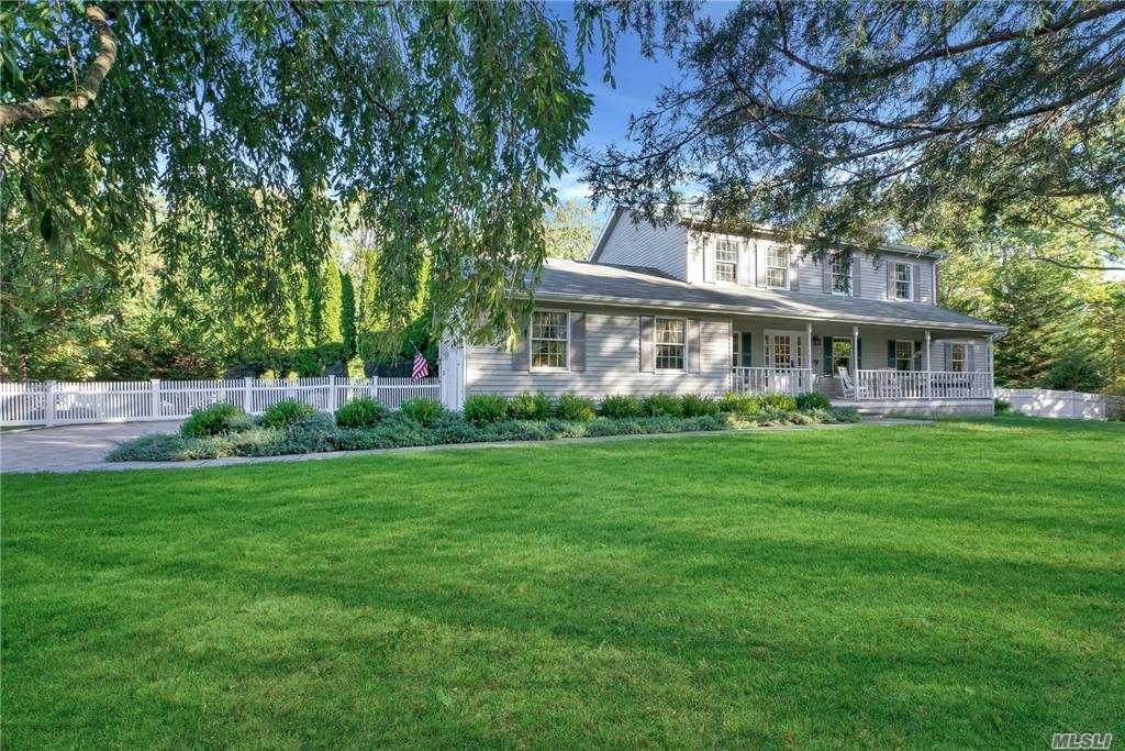 2 Tracy Drive - Photo 1