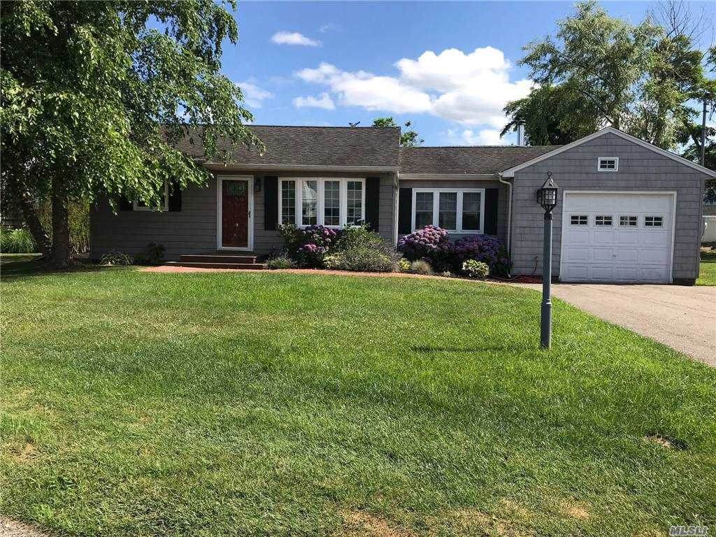 28 Willow Street - Photo 1
