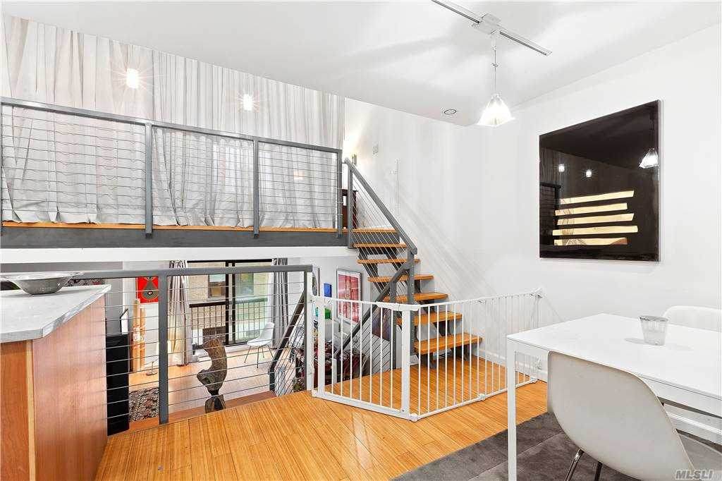 7 35 Street - Photo 1