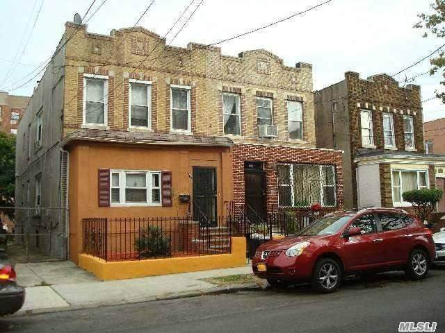 569 Osborn Street - Photo 1
