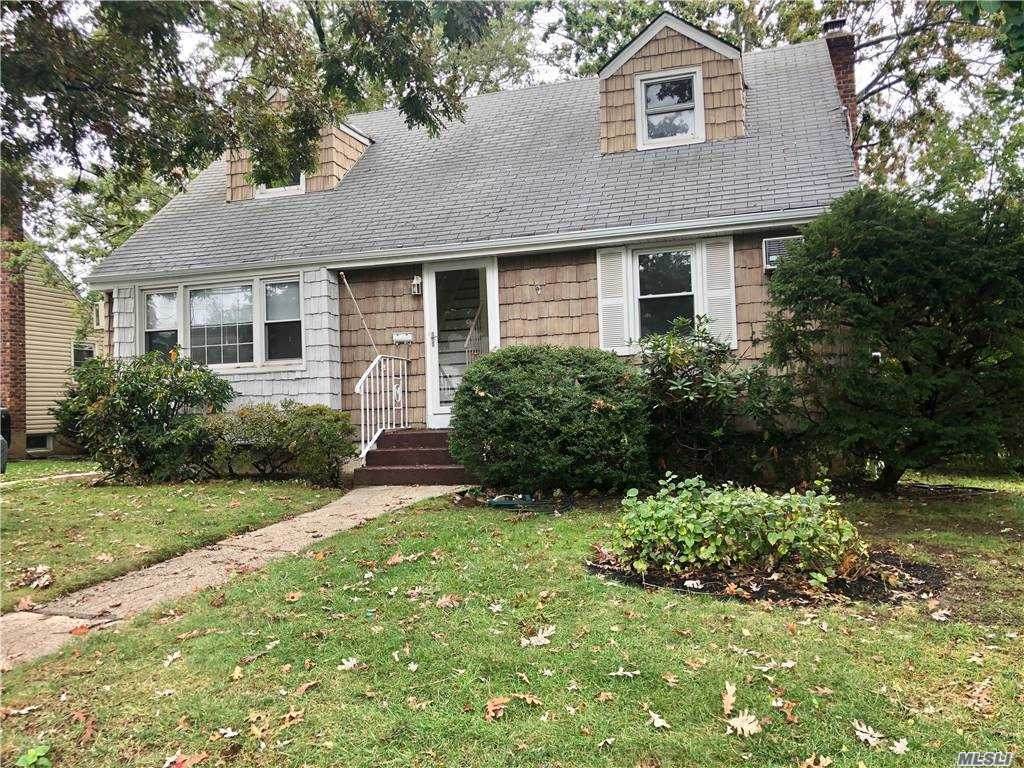 939 Grant Place - Photo 1