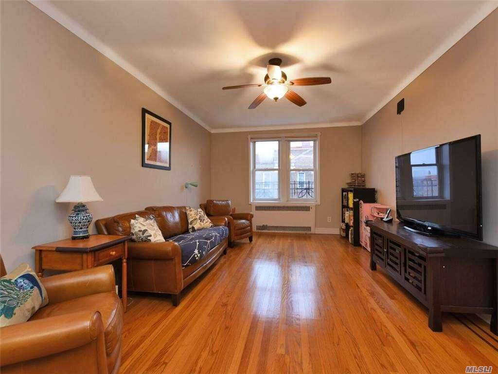 114-20 Queens Boulevard - Photo 1