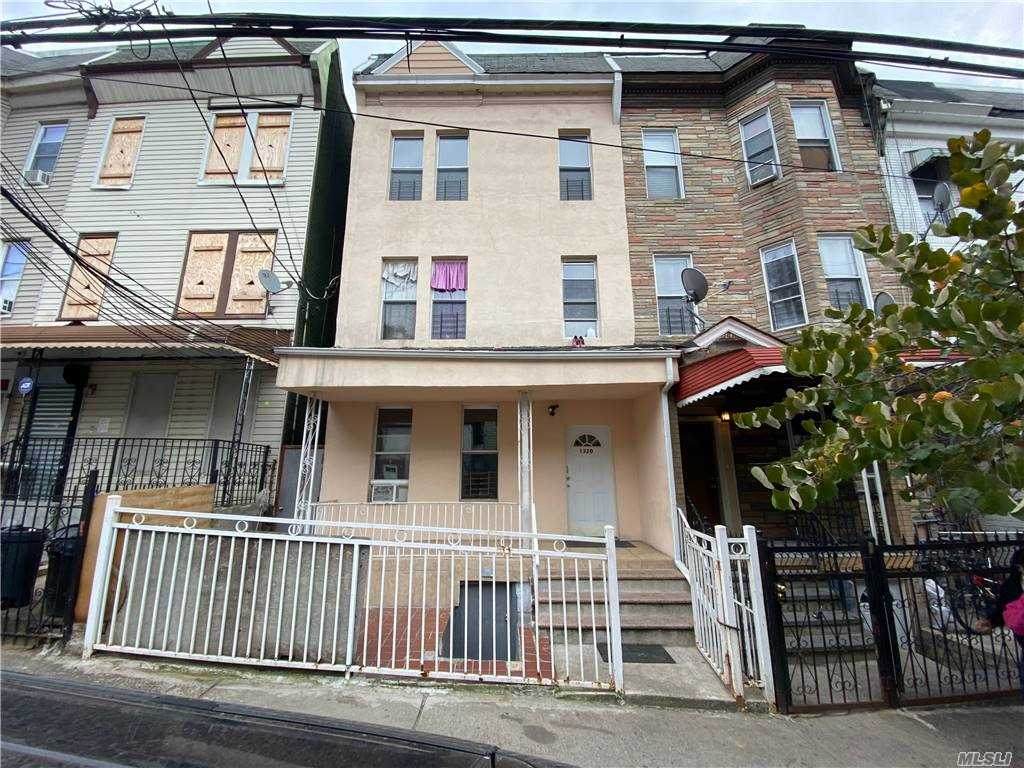 1320 Clay Avenue - Photo 1