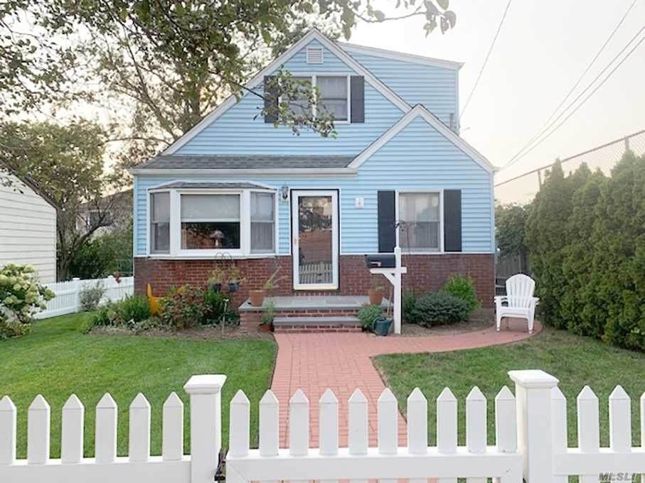 217 Poppy Avenue - Photo 1