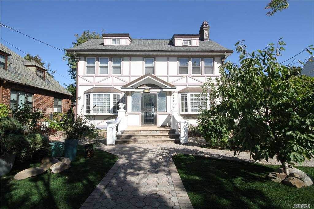 51-03 Parsons Boulevard - Photo 1