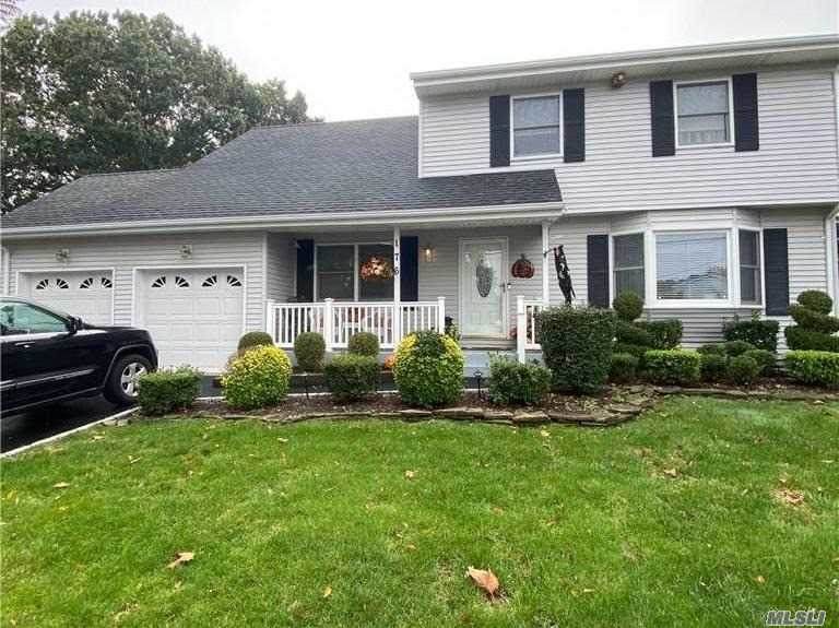 176 Nina Street - Photo 1