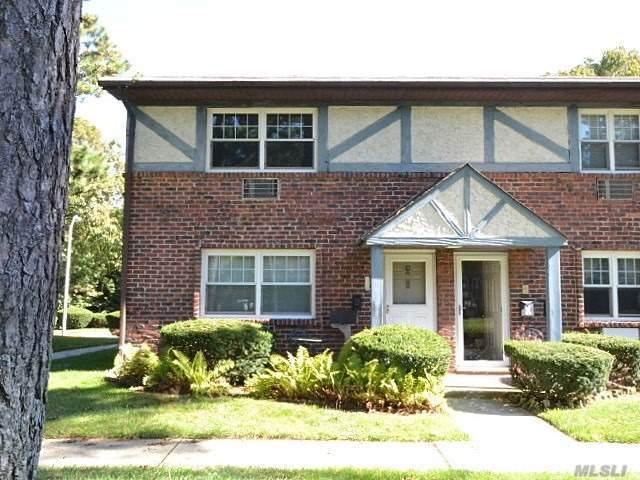 14 Glen Hollow Drive - Photo 1