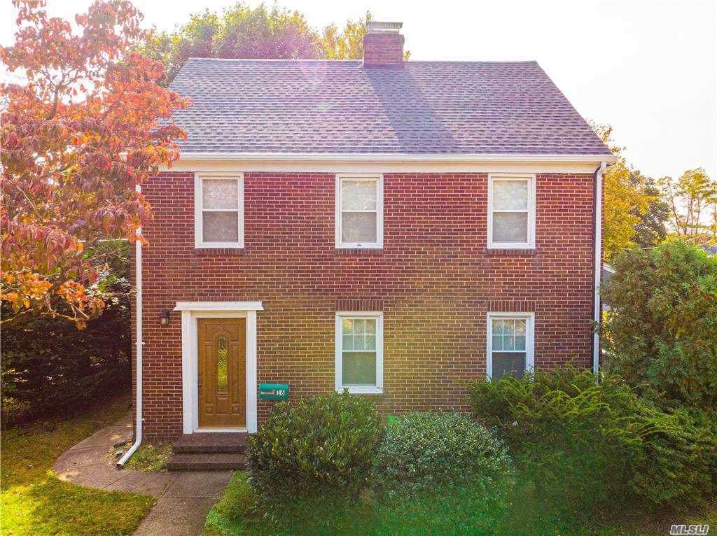 16 Avenue A - Photo 1
