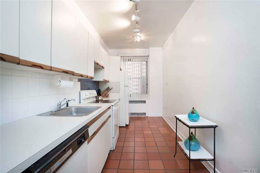 77-12 35 Avenue - Photo 1