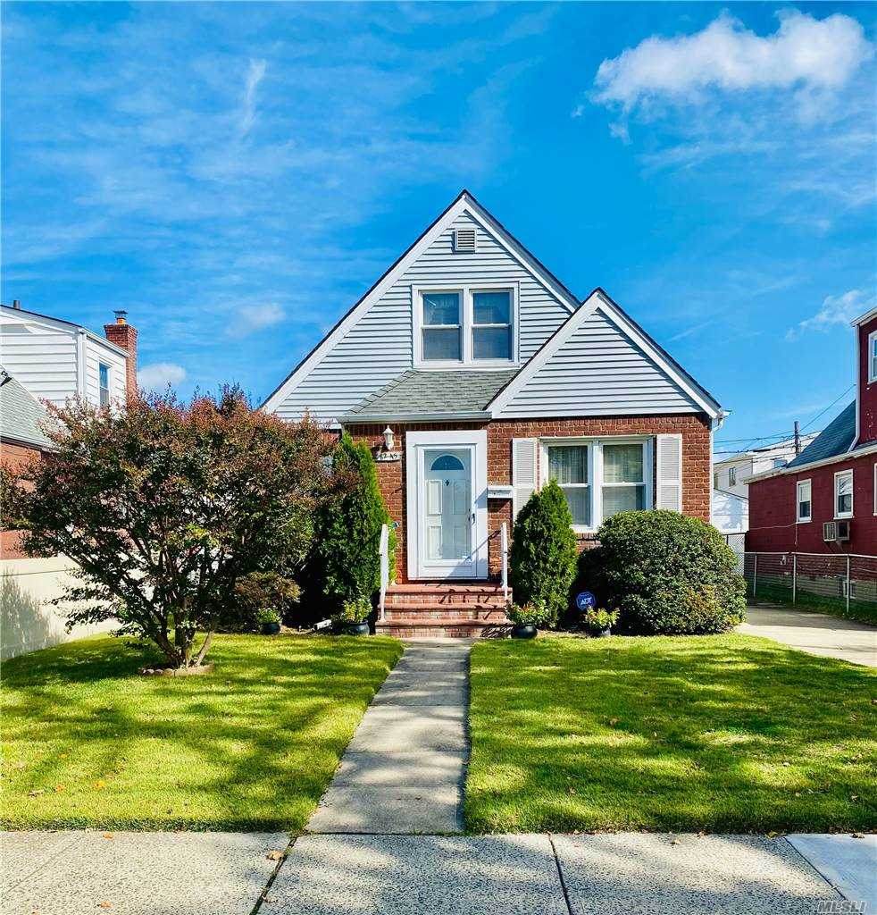 82-45 266th Street - Photo 1