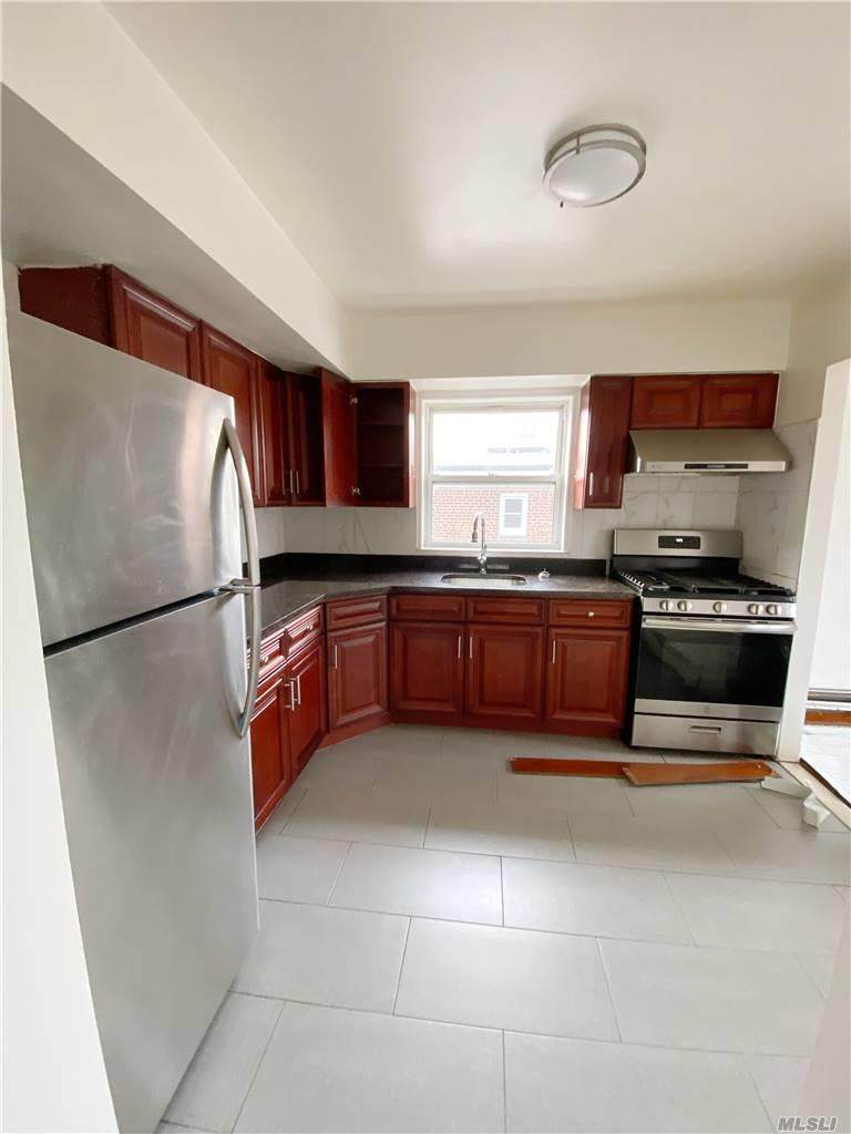 149-12 23rd Ave - Photo 1