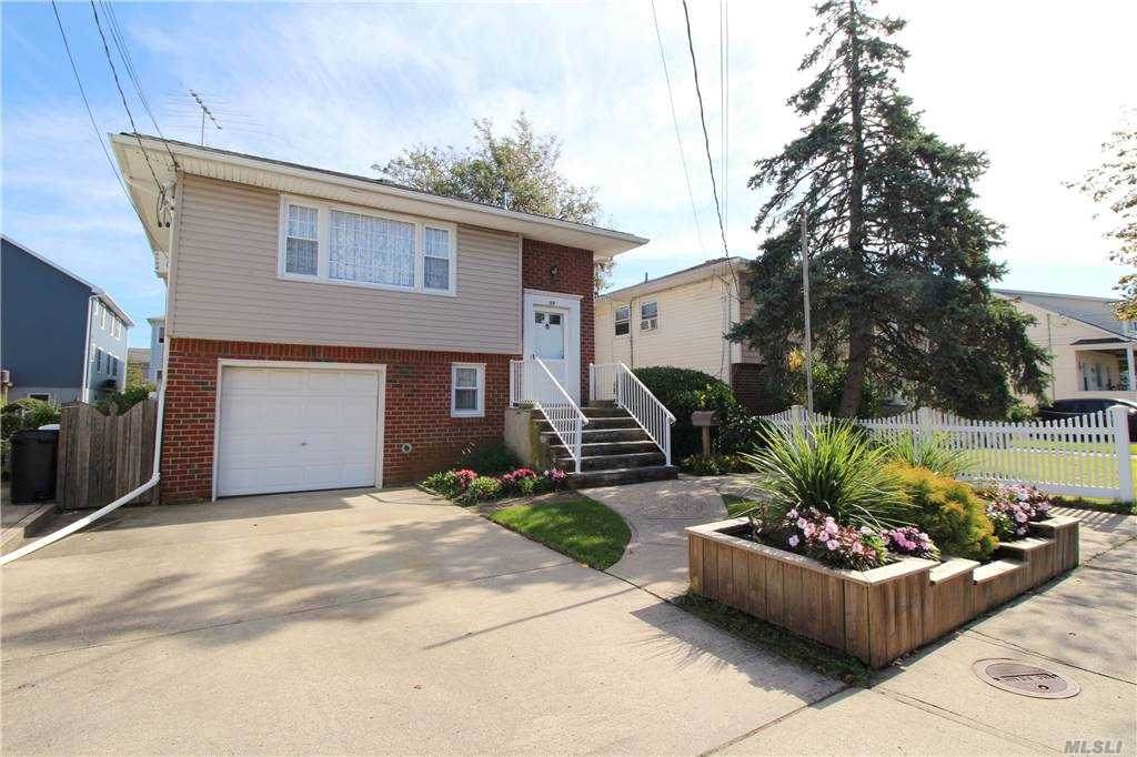 58 4th Avenue - Photo 1