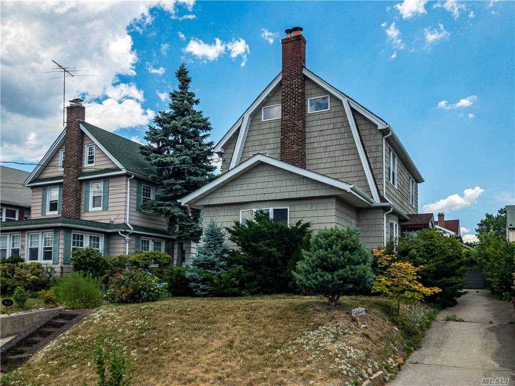 33-39 150th Street - Photo 1