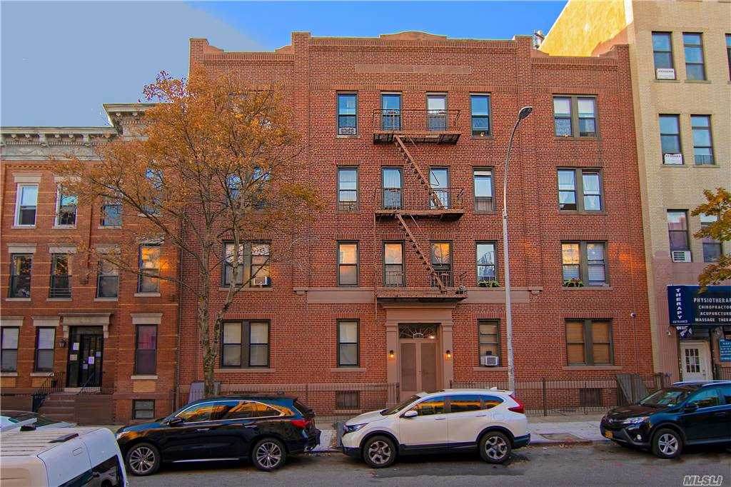 1723-1725 Woodbine Street - Photo 1