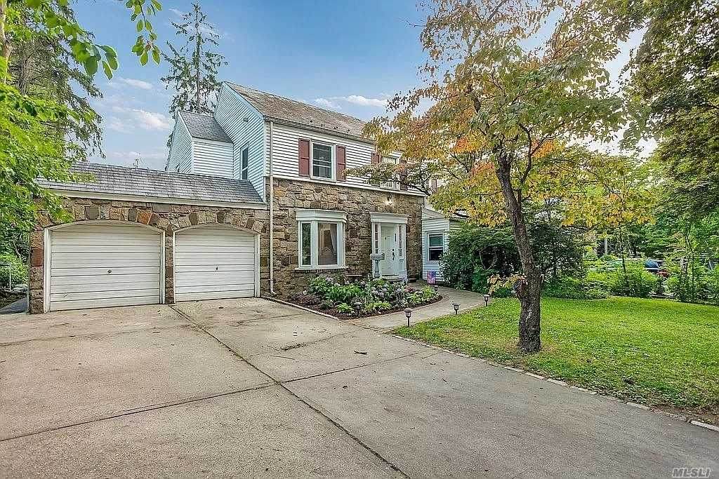 4 William Penn Road - Photo 1