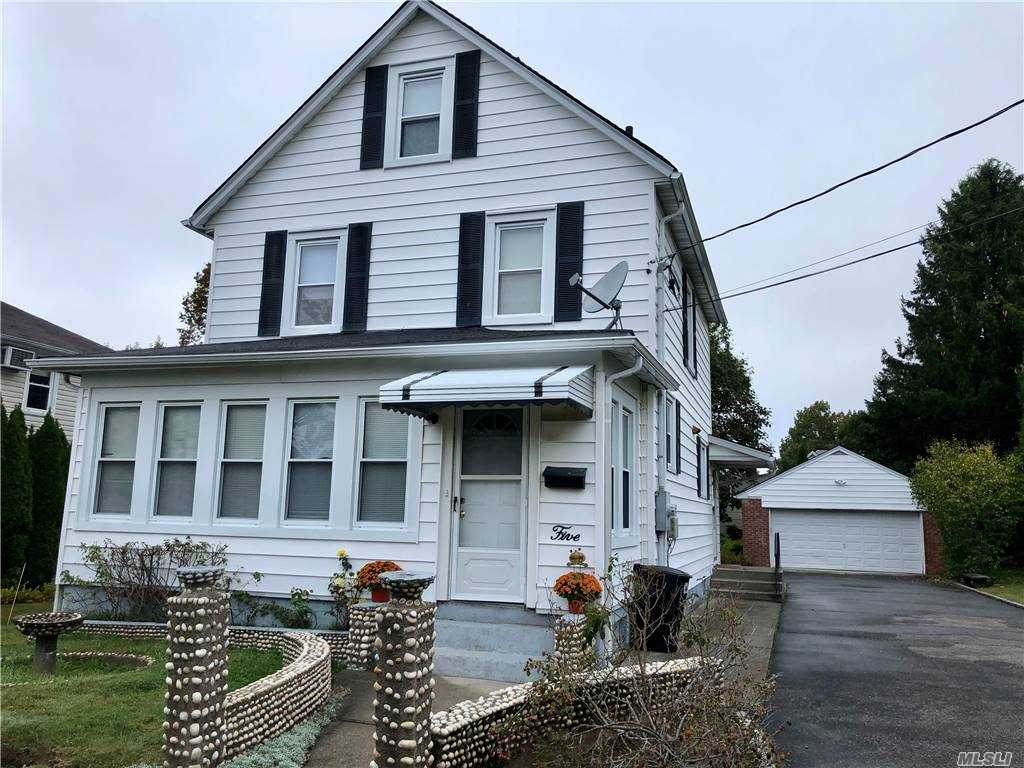 5 Henderson Avenue - Photo 1