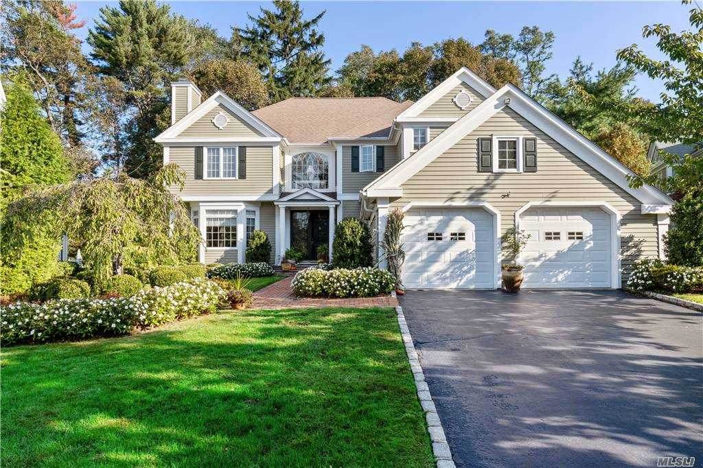 29 Evergreen Circle - Photo 1