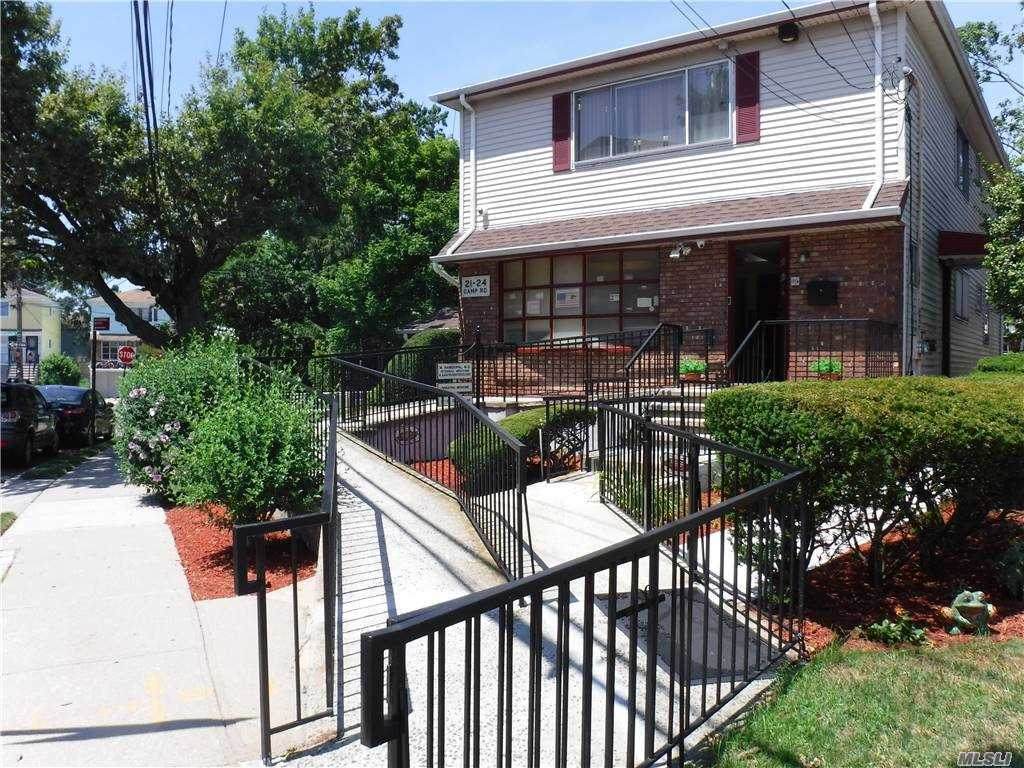 21-24 Fernside Pl - Photo 1