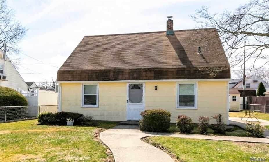 18 Cobble Lane - Photo 1