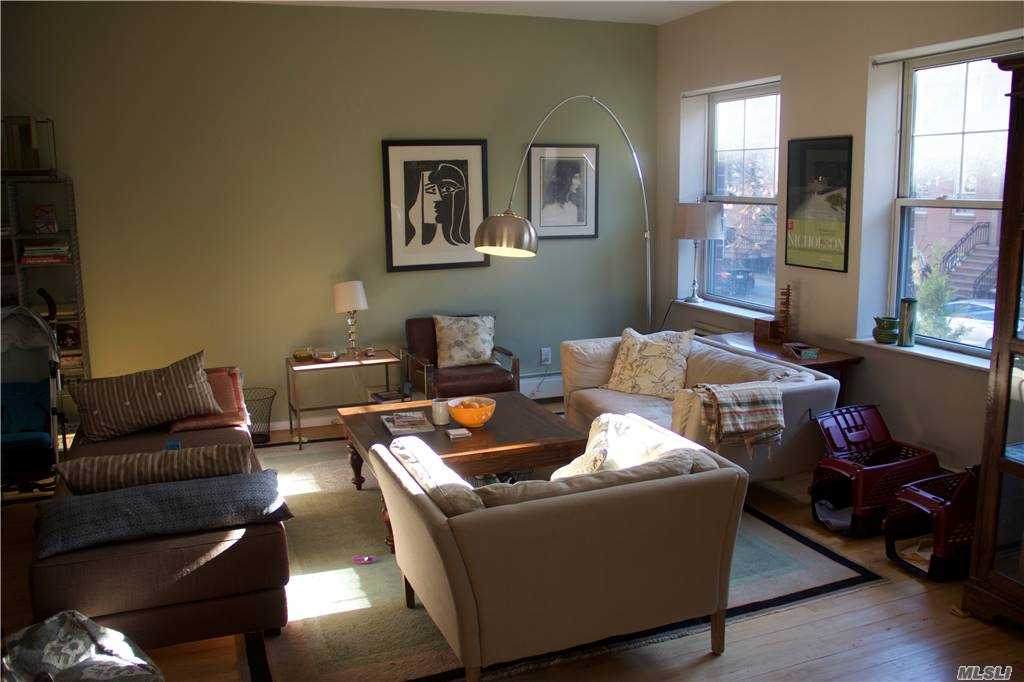 221 Union Street - Photo 1