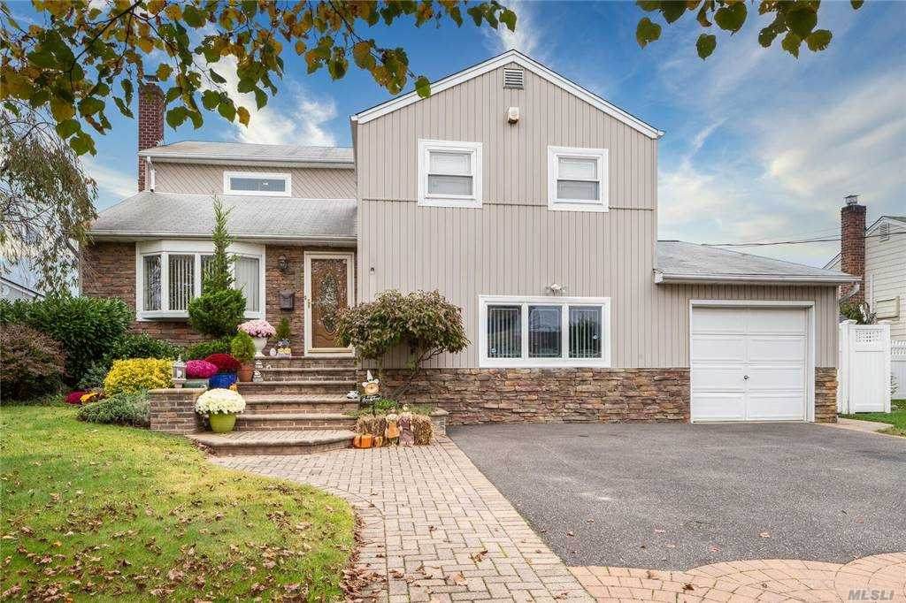 481 Syracuse Avenue - Photo 1