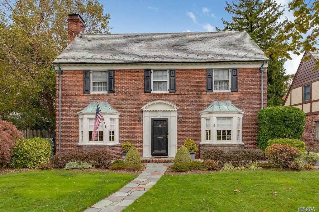 19 Heyward Lane - Photo 1