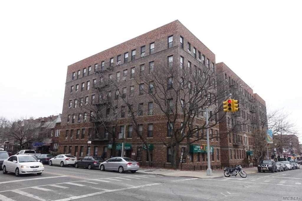 45-55 43rd Street - Photo 1
