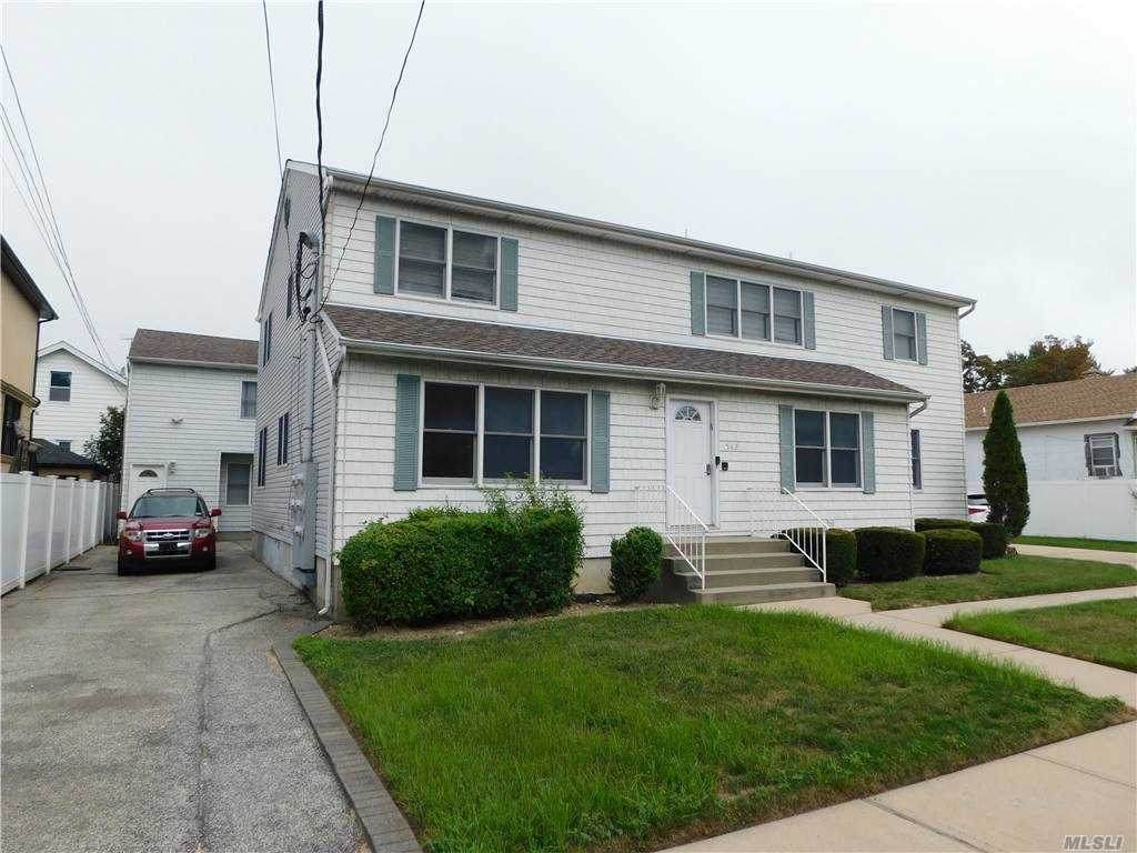 542 Lincoln Street - Photo 1