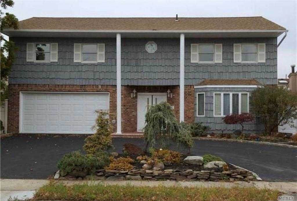 526 Waterview Drive - Photo 1