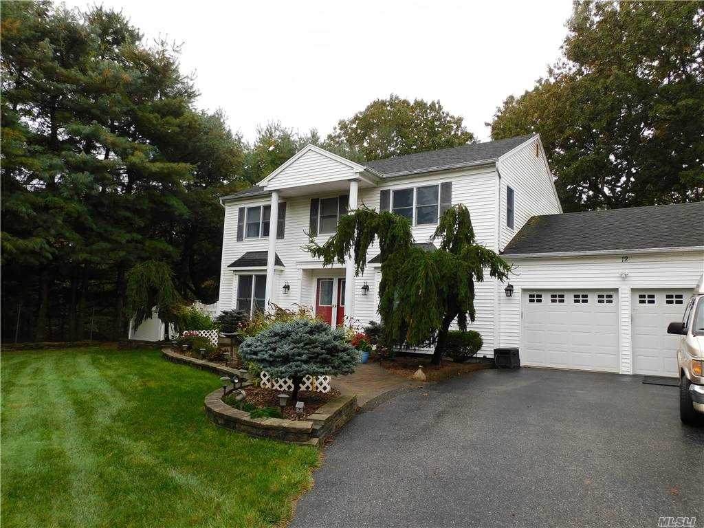 12 Sheri Ct - Photo 1