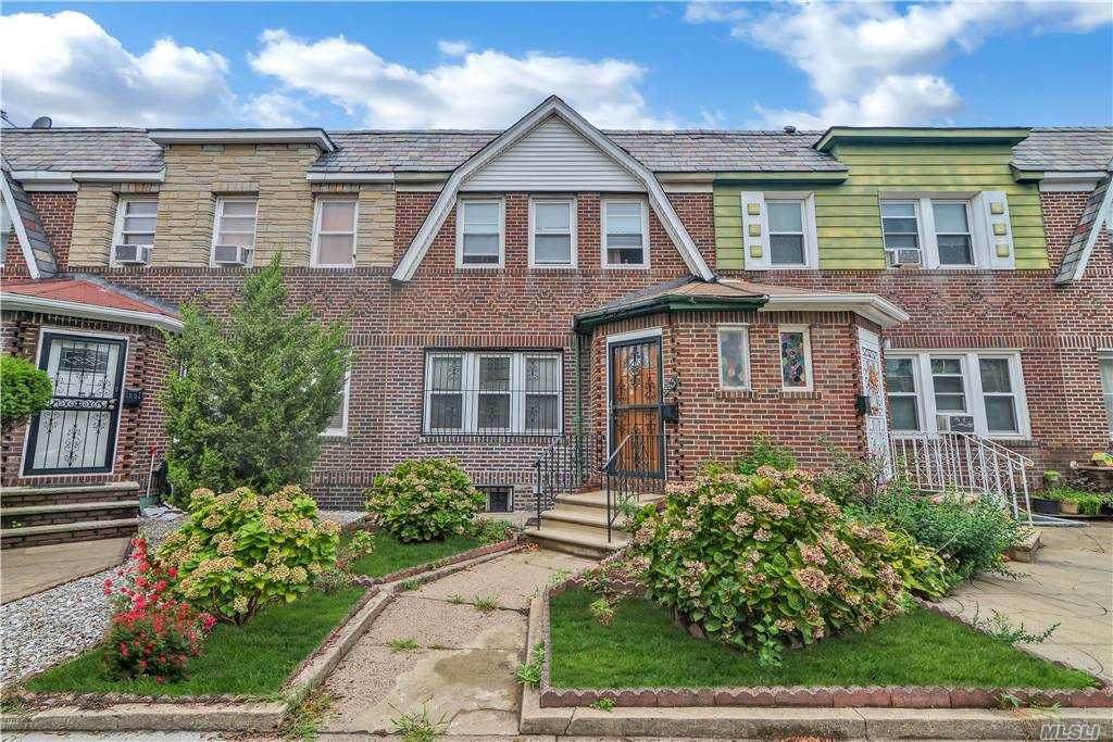 18-63 Suydam Street - Photo 1