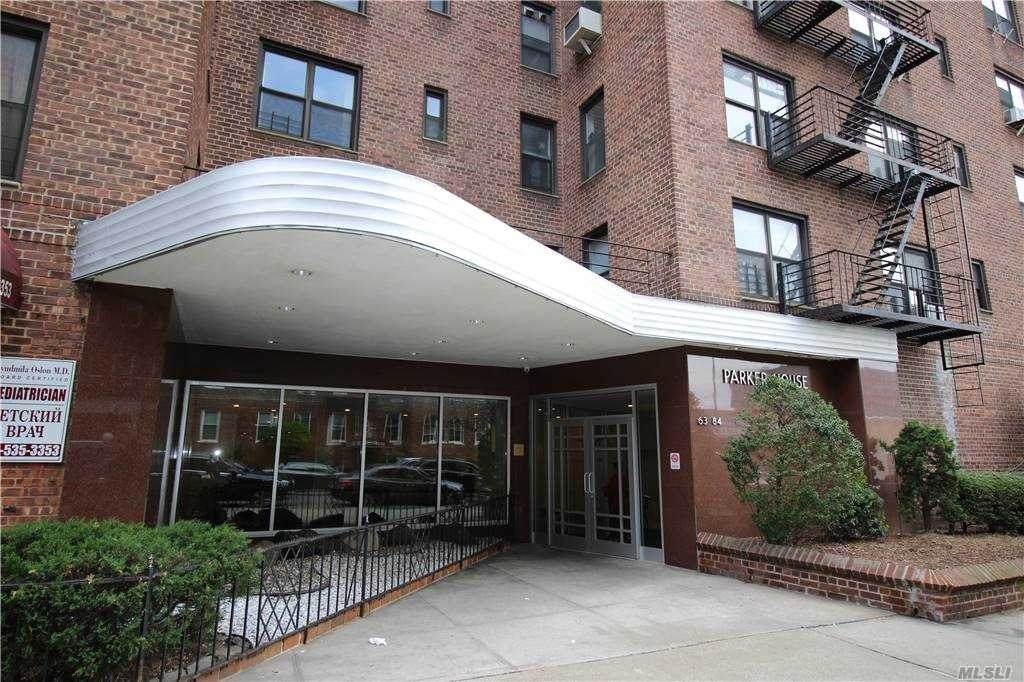 63-84 Saunders Street - Photo 1