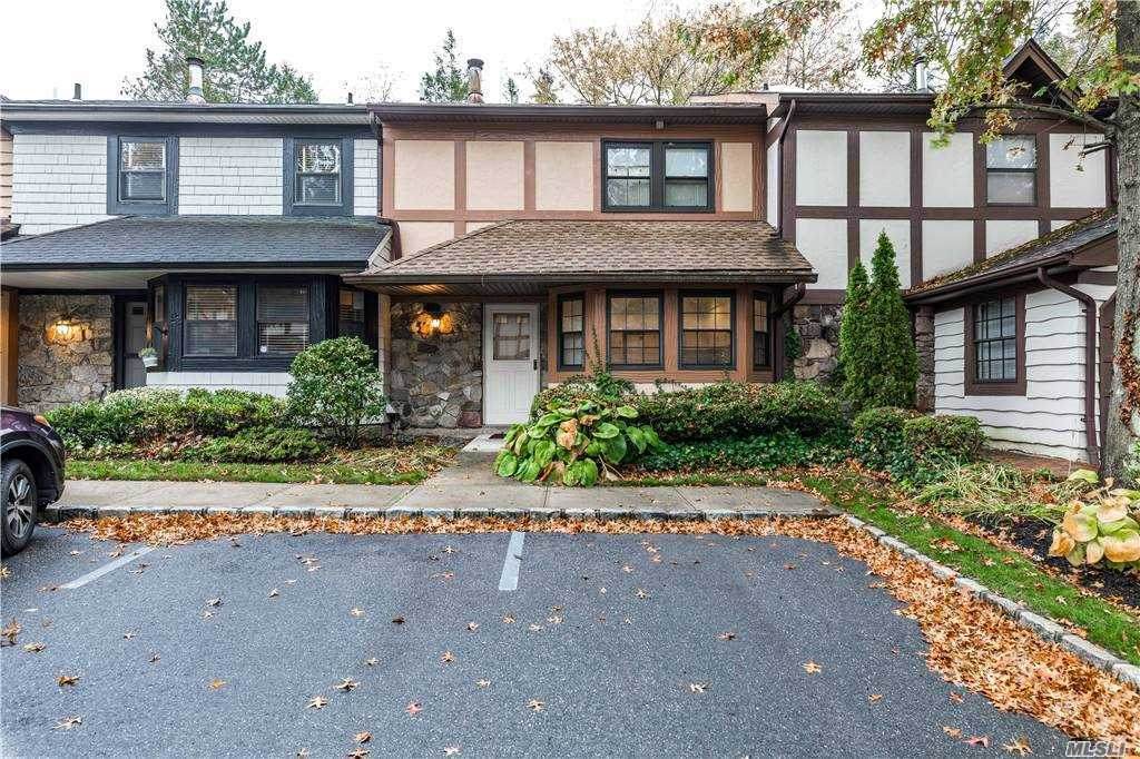 14 Hampton Way - Photo 1