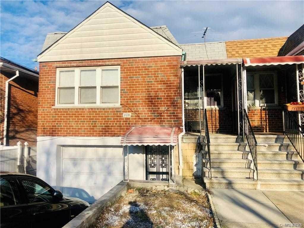 938 Huntington Ave - Photo 1
