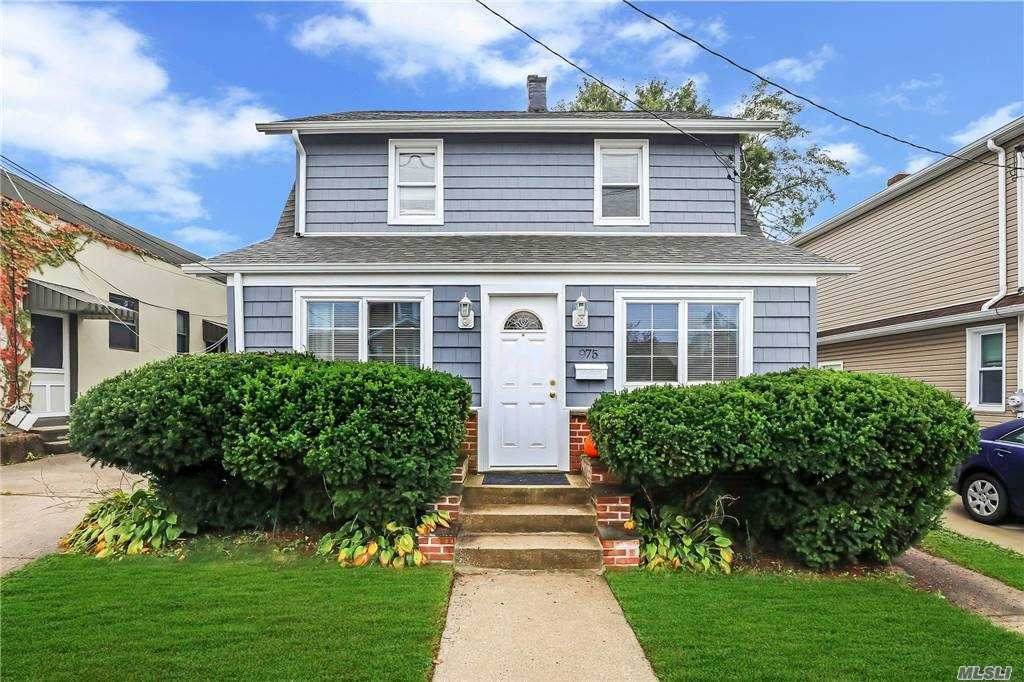 975 Auburn Street - Photo 1